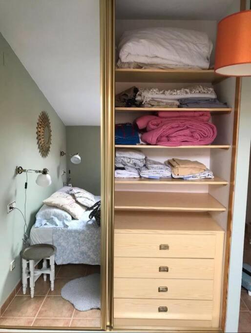 Apartamento Con Encanto Jaca Eksteriør billede
